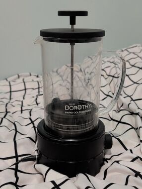 Dorothy Rapid Cold Brewer Coffee Maker - Black